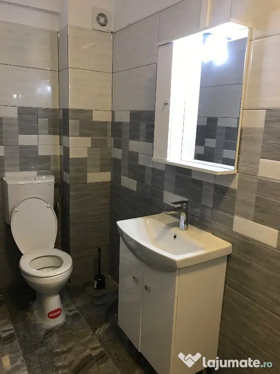 Inchiriez garsoniera 41 mp Strada Ajustorului - Bucuresti (Bucuresti-Ilfov)