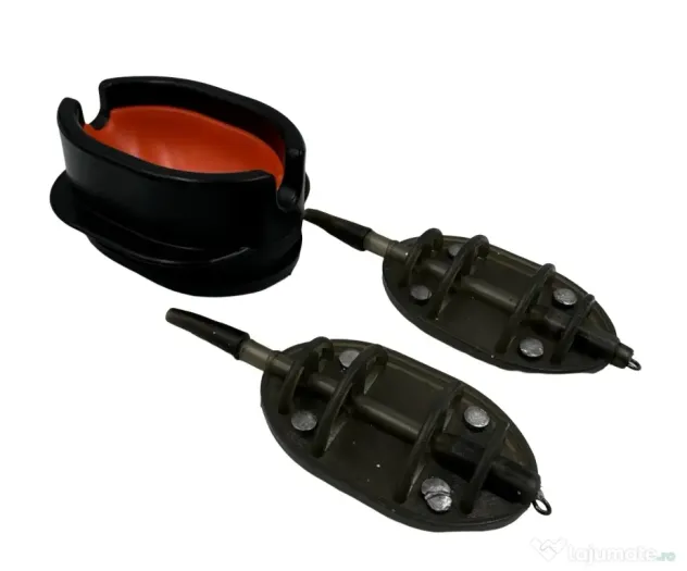 UNKNOWN SET 2 MOMITOARE METHOD FEEDER + MATRITA EAST SHARK 30-40g