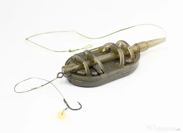 SENZOR PLANET MONTURA METHOD FEEDER SNZ CU BANDA SI CARLIG NR 12 30g