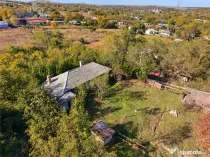 Teren si casa de in Bestepe-judet Tulcea