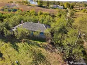 Teren si casa de in Bestepe-judet Tulcea 