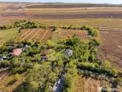 Teren si casa de in Bestepe-judet Tulcea 