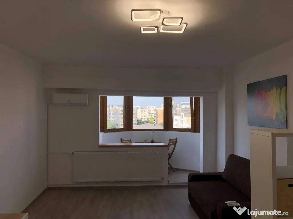 Nerva traian alexandru vlahuta etaj 8 - Bucuresti (Bucuresti-Ilfov)
