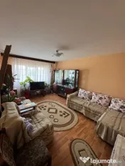 Apartament decomandat , Rovine ,2 camere 