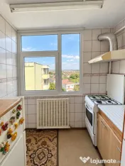 Apartament decomandat , Rovine ,2 camere 