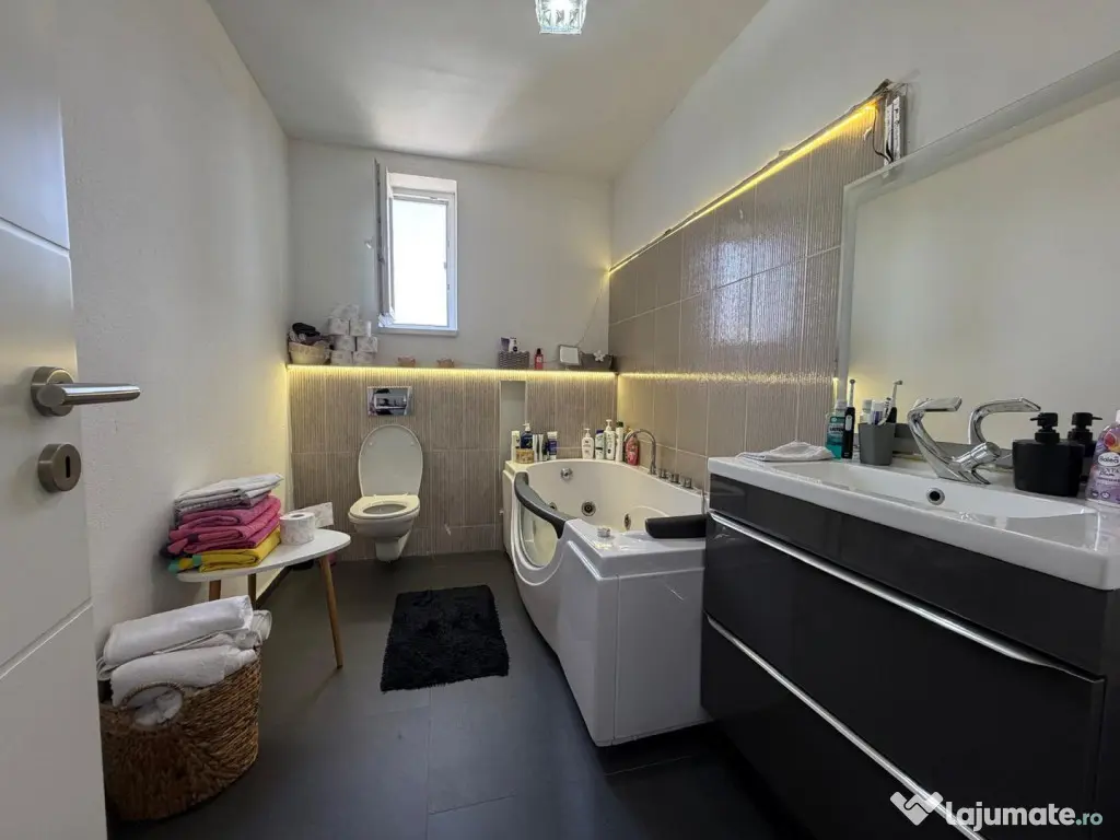 Duplex zona Aradului | 4 camere. - Timisoara (Timis)