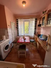 Garsoniera cu parcare in curte interioara, langa Centru Isto 