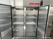 Se vinde congelator profesional