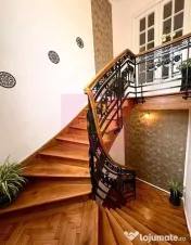 Proprietate deosebită în centrul istoric | 4 camere si mansardă 
