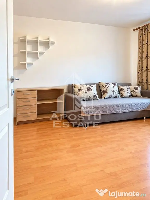 Apartament cu o camera de închiriat -zona Gradiste - Arad (Arad)