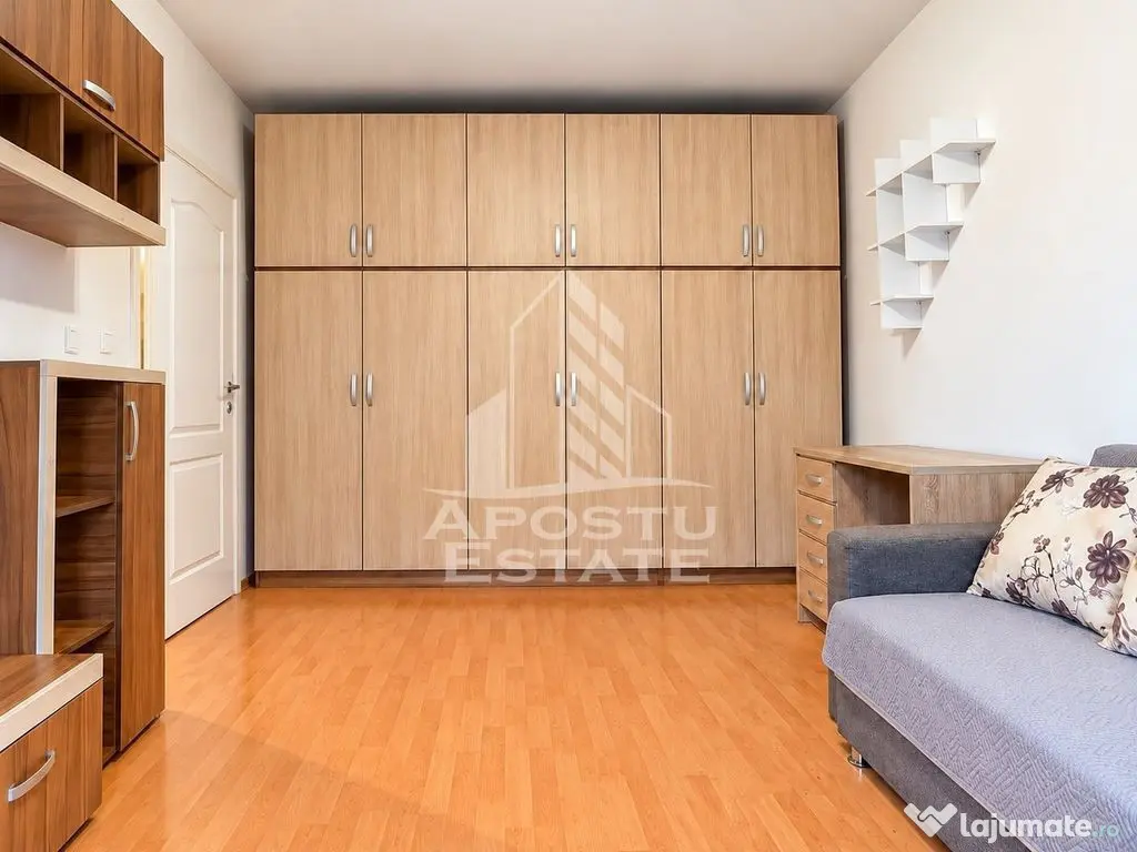 Apartament cu o camera de închiriat -zona Gradiste - Arad (Arad)
