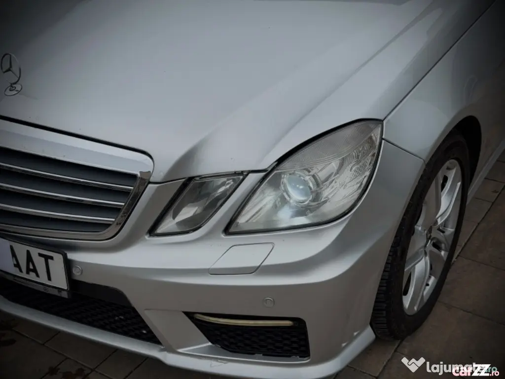 MERCEDES-BENZ E-Class 2012 — imagine 43