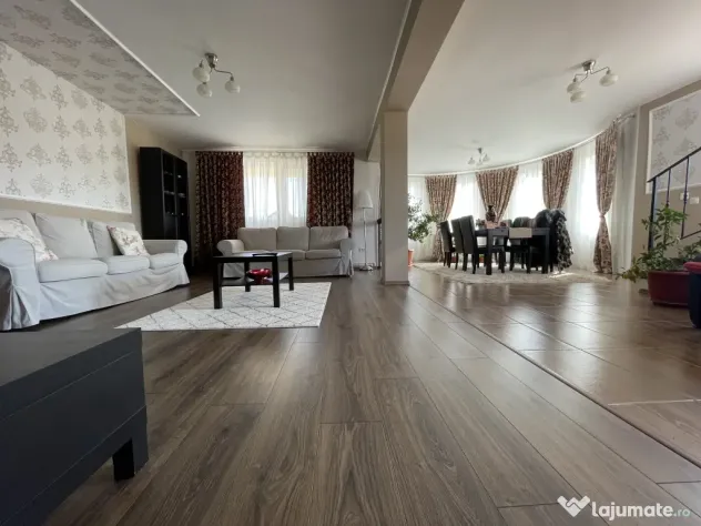 Vanzare casa Ciorogarla Central
