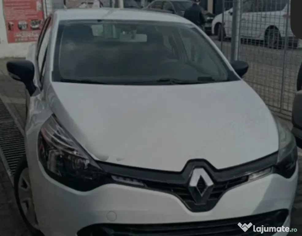 vand Renault Clio IV prim proprietar