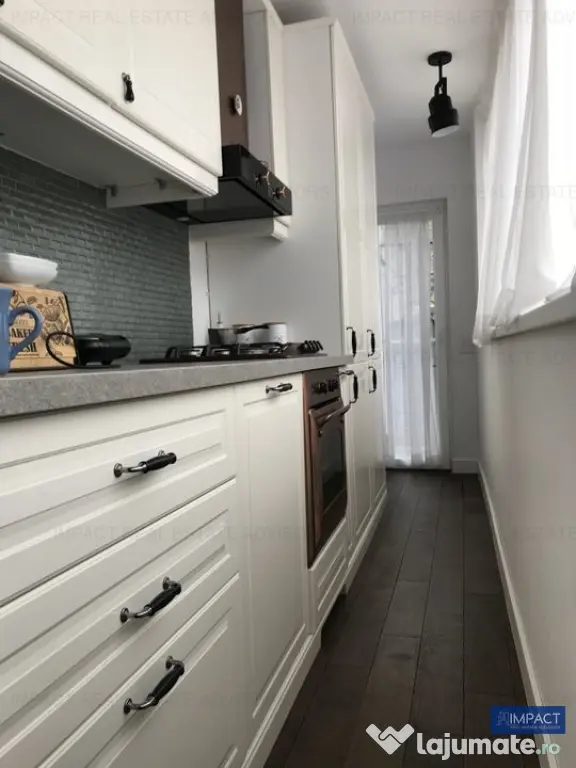 Proprietar vând apartament unic 4 camere,exclusivist de lux în Băneasa–Herăstrău
