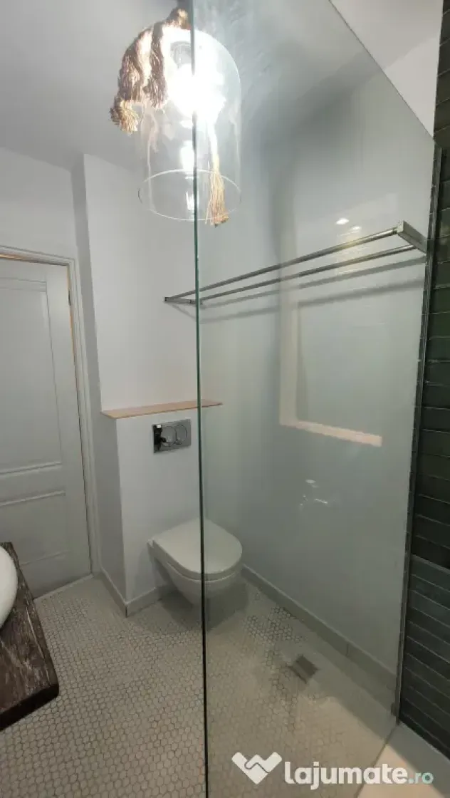 Proprietar vând apartament unic 4 camere,exclusivist de lux în Băneasa–Herăstrău