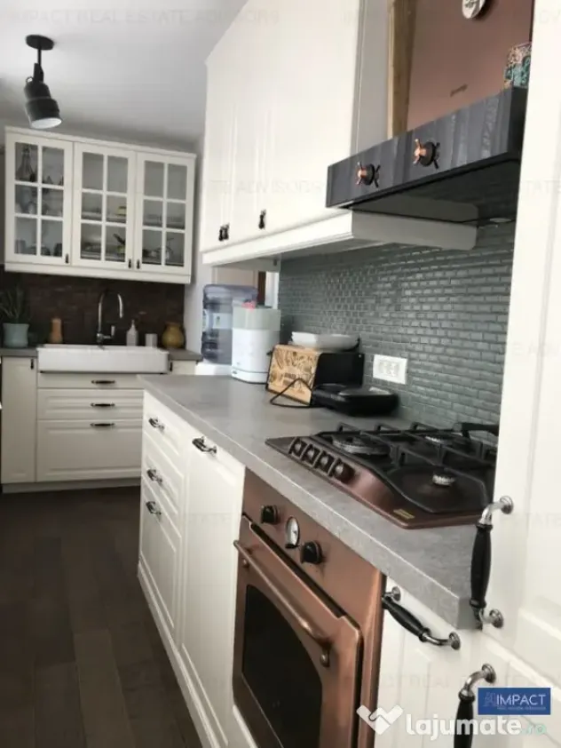 Proprietar vând apartament unic 4 camere,exclusivist de lux în Băneasa–Herăstrău