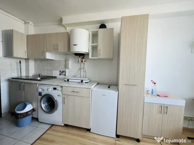 Garsoniera 16 mp mobilata, utilata- Zona UMT Timisoara - Timisoara (Timis)