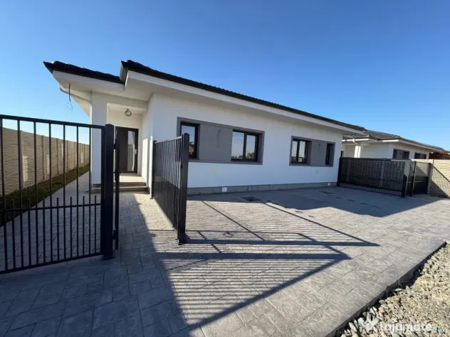 Duplex in Covaci | Toate utilitatile | Parter | Curte genero - Covaci (Timis)