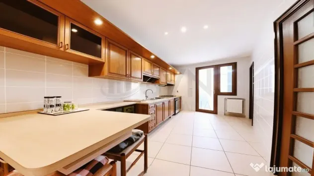 Apartament 3 camere Cotroceni I Garaj inclus I Doua boxe incluse - Bucuresti (Bucuresti-Ilfov)