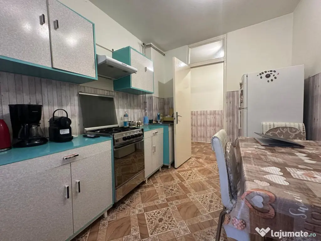 3 camere | etaj 2 | mobilat si utilat | 2 bai | zona excelen - Timisoara (Timis)