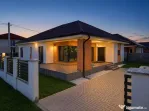 Casă P+M în Săcălaz | 6 camere | 3 băi | 213 mp constru