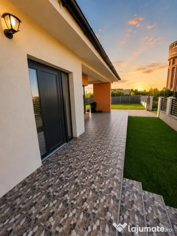 Casă P+M în Săcălaz | 6 camere | 3 băi | 213 mp constru - Sacalaz (Timis)