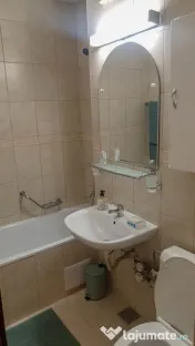 2 camere l vedere spate l 5 min metrou Victoriei 
