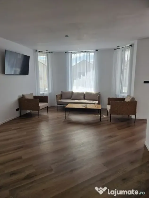 Ciolpani vecinatate DN1 si Padure casa noua 3 camere mobilata si utilata - Ciolpani (Bucuresti-Ilfov)