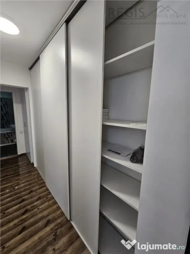 Apartament 3 camere cu loc de parcare SALA SPORTURILOR - Brasov (Brasov)