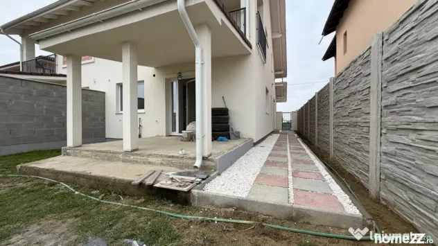 Duplex cu 5 camere | Mosnita Noua zona Kaufland | Toate util - Mosnita Noua (Timis)