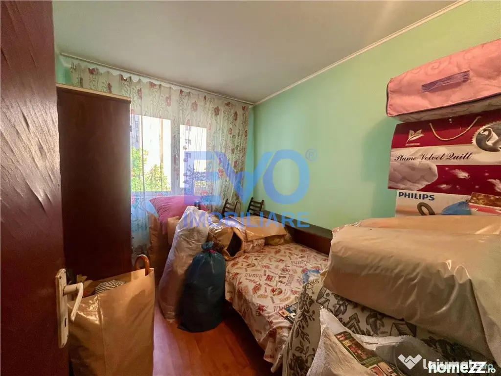 APARTAMENT 3 CAMERE DE VANZARE, ZIMBRU - Iasi (Iasi)