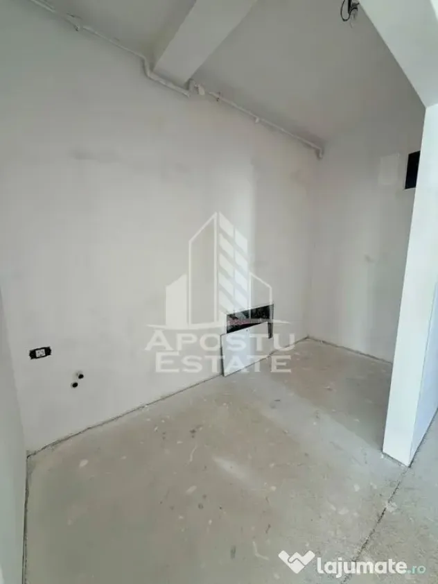 Apartament cu 3 camere, etaj intermediar, zona Giroc - Giroc (Timis)