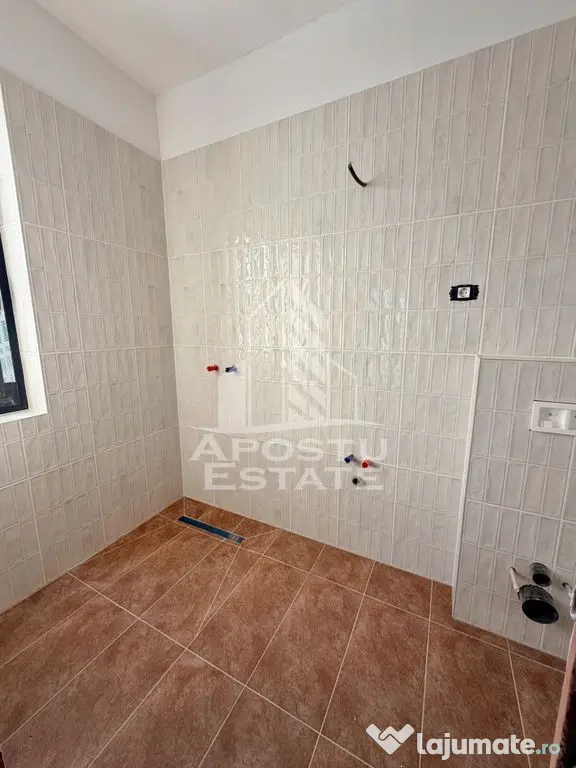 Apartament cu 3 camere, etaj intermediar, zona Giroc - Giroc (Timis)