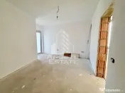 Apartament cu 3 camere, etaj intermediar, zona Giroc 