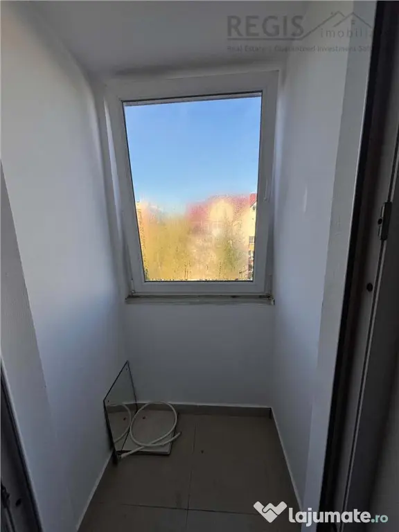 Apartament 3 camere, scara interioara-zona Garii - Brasov (Brasov)
