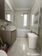 Apartament 2 camere, 47 mp utili, curte proprie de 35 mp - C