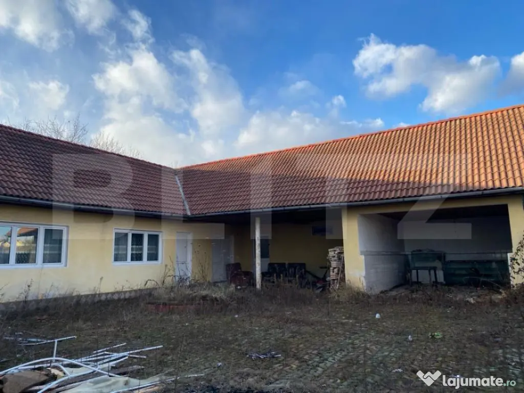Casa individuală în regim P+1+M, teren 1100 mp, cartier Dr - Dragoeni (Gorj)