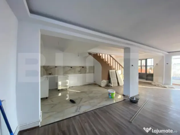 Casa individuală în regim P+1+M, teren 1100 mp, cartier Dr - Dragoeni (Gorj)