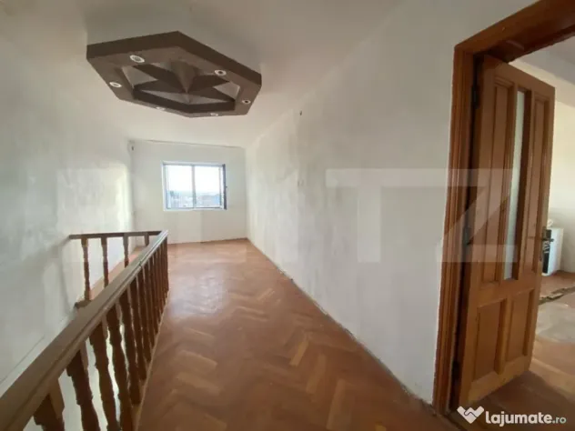 Casa individuală în regim P+1+M, teren 1100 mp, cartier Dr - Dragoeni (Gorj)