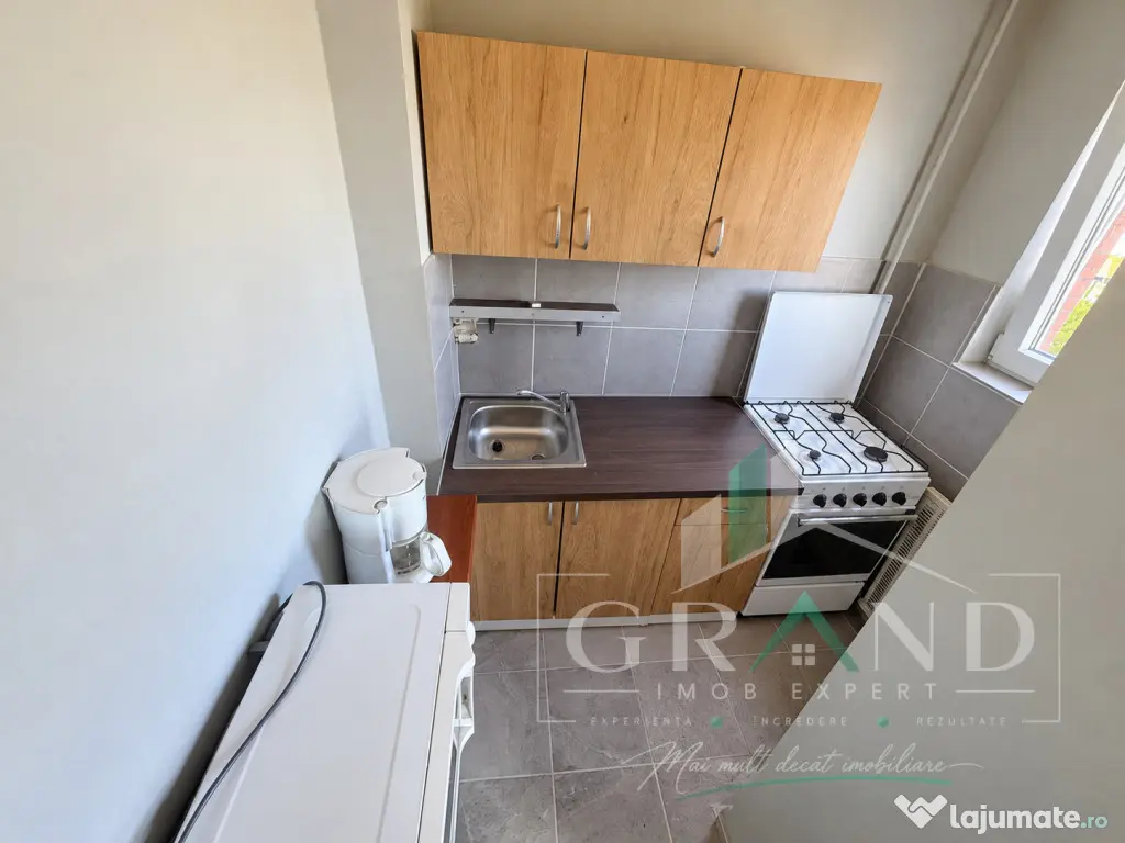 Garsonieră | Balcon închis | Etaj intermediar | Mărăști - Cluj-Napoca (Cluj)