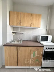 Garsonieră | Balcon închis | Etaj intermediar | Mărăști 