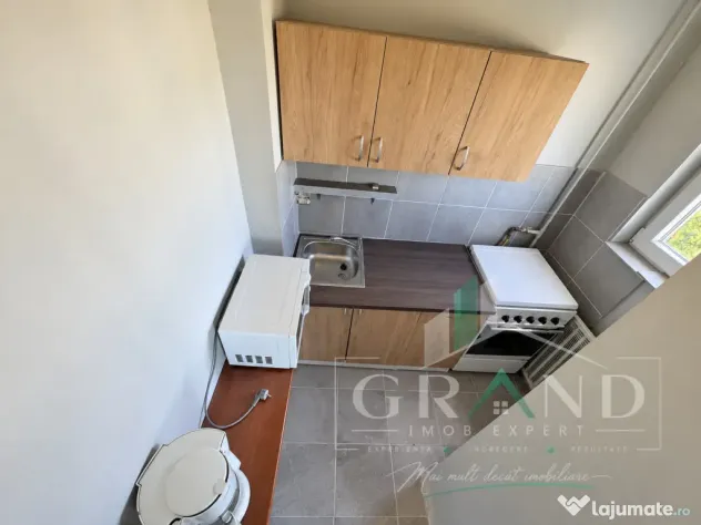 Garsonieră | Balcon închis | Etaj intermediar | Mărăști - Cluj-Napoca (Cluj)