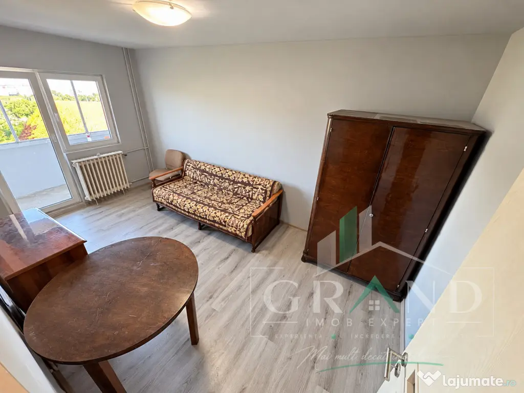 Garsonieră | Balcon închis | Etaj intermediar | Mărăști - Cluj-Napoca (Cluj)