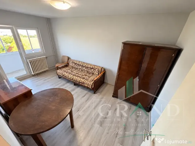 Garsonieră | Balcon închis | Etaj intermediar | Mărăști - Cluj-Napoca (Cluj)