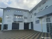 Bloc de locuinte/birouri cu spatii comerciale la parter, zon 