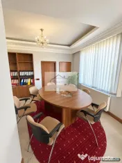 Casa de inchiriat in cartierul Andrei Muresanu-zona linistita 