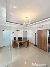Casa de inchiriat in cartierul Andrei Muresanu-zona linistita 