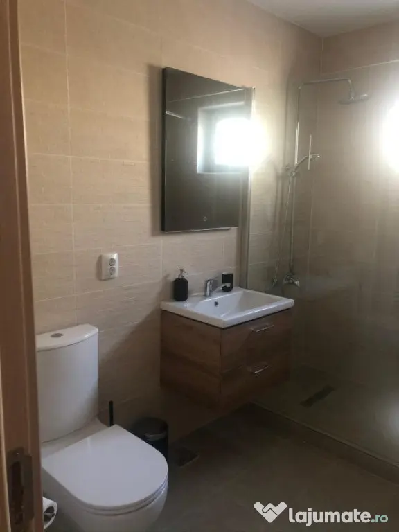 Apartament 2 camere, dedcomandat, 56 mp, zona Stejarului - Floresti (Cluj)