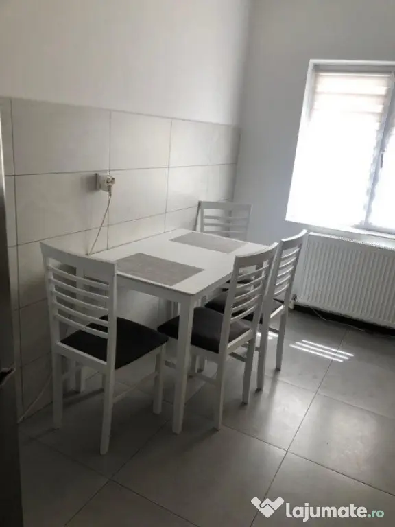 Apartament 2 camere, dedcomandat, 56 mp, zona Stejarului - Floresti (Cluj)